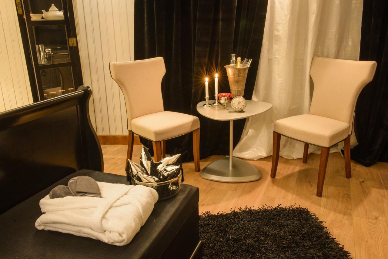 Scala Residence City Center Boekarest Buitenkant foto