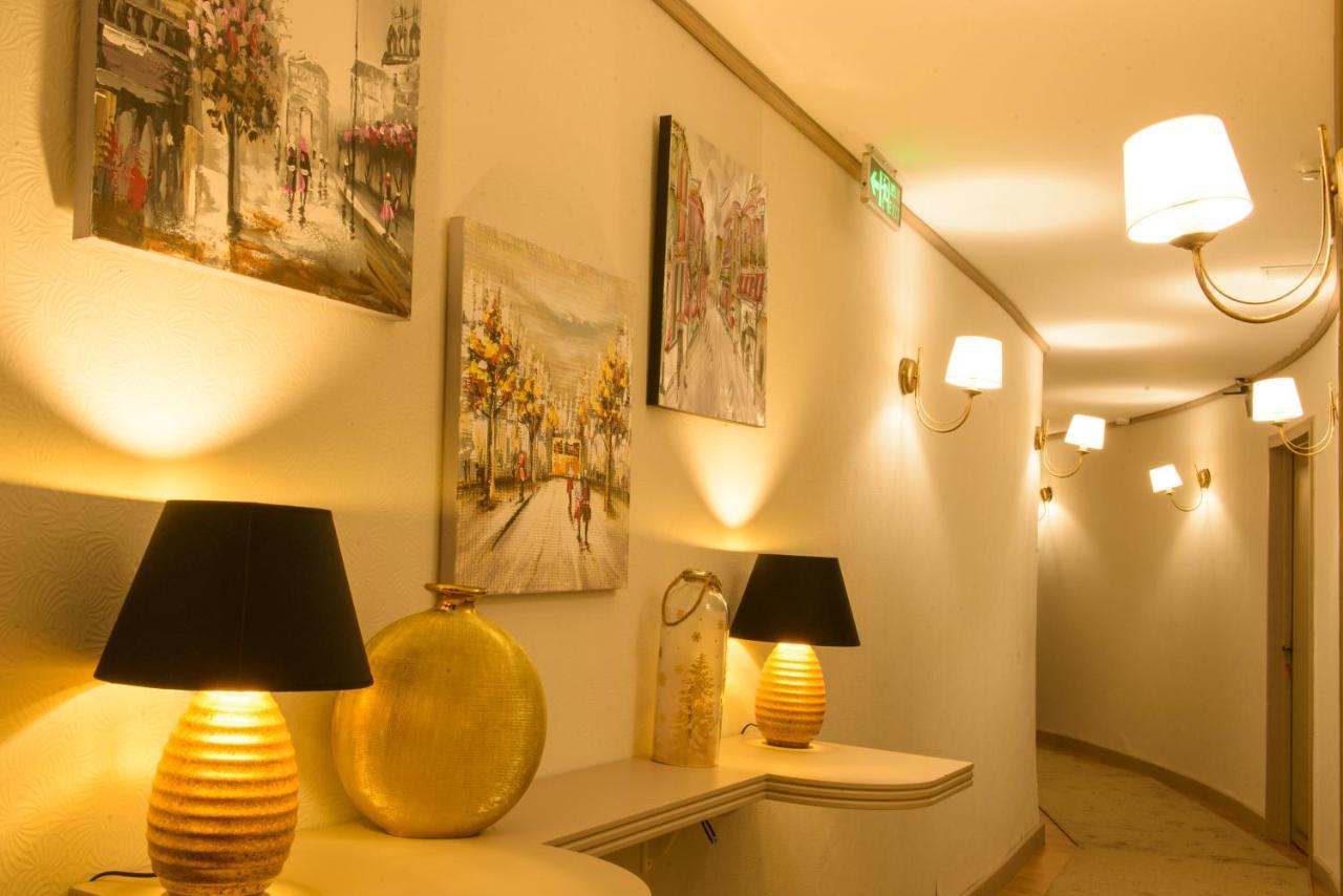 Scala Residence City Center Boekarest Buitenkant foto